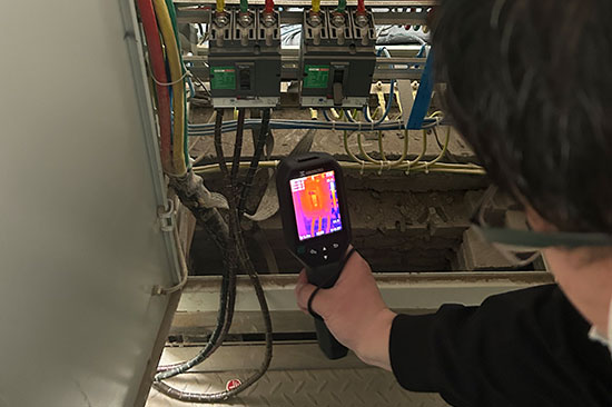 ��������늙z�y